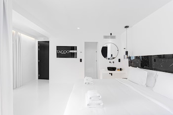 tagoo black