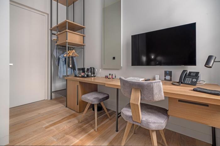 hellenic vibes smart hotel