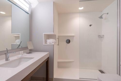 courtyard by marriott thousand oaks agoura hills