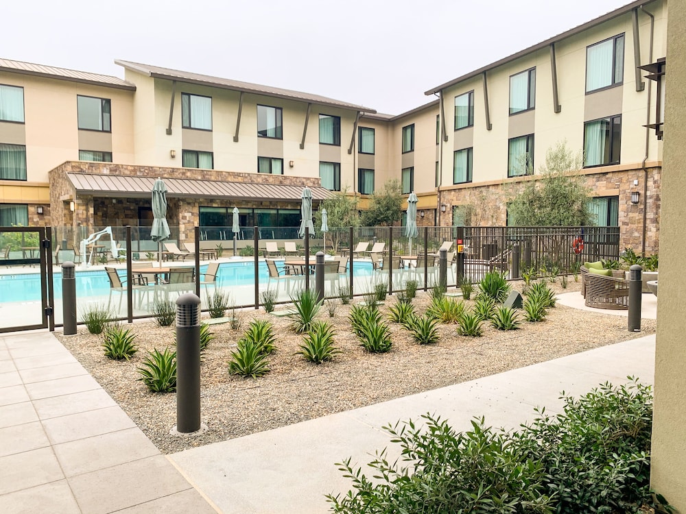 courtyard by marriott thousand oaks agoura hills