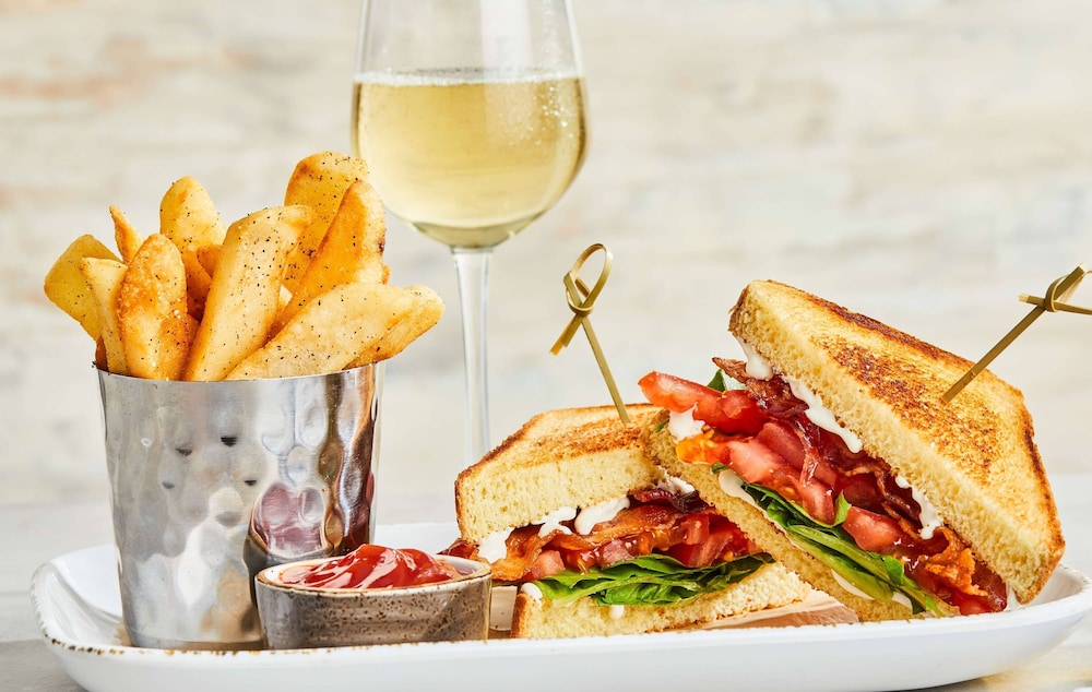 courtyard by marriott thousand oaks agoura hills