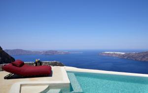 white pearl cavalieri adults only