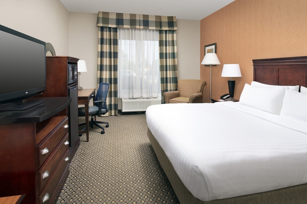 holiday inn express hotel and suites chambersburg by ihg