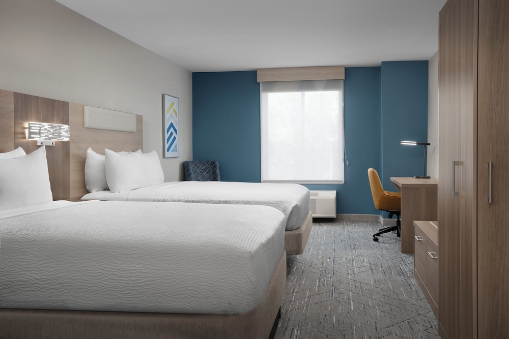 holiday inn express hotel and suites chambersburg by ihg