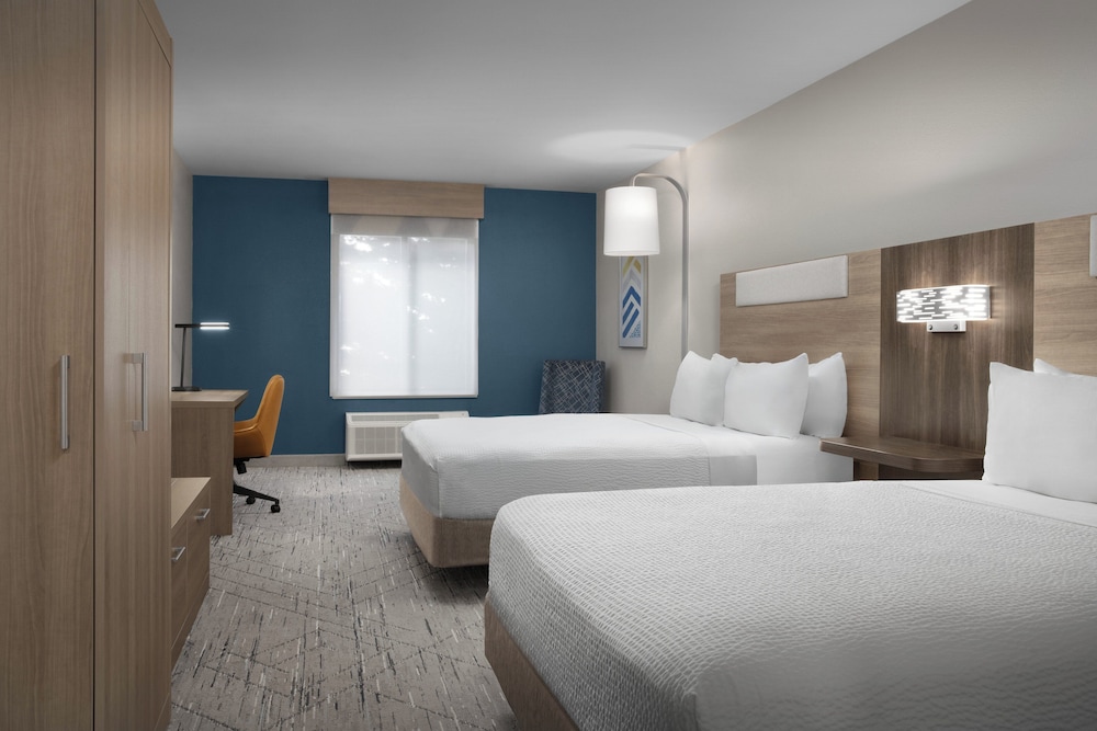 holiday inn express hotel and suites chambersburg by ihg