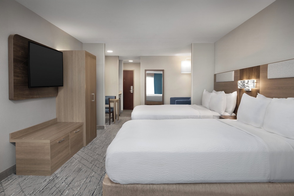 holiday inn express hotel and suites chambersburg by ihg