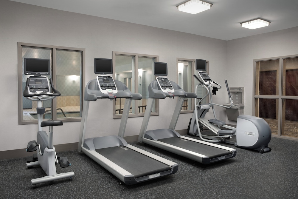 holiday inn express hotel and suites chambersburg by ihg