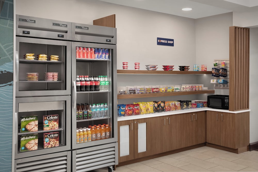 holiday inn express hotel and suites chambersburg by ihg