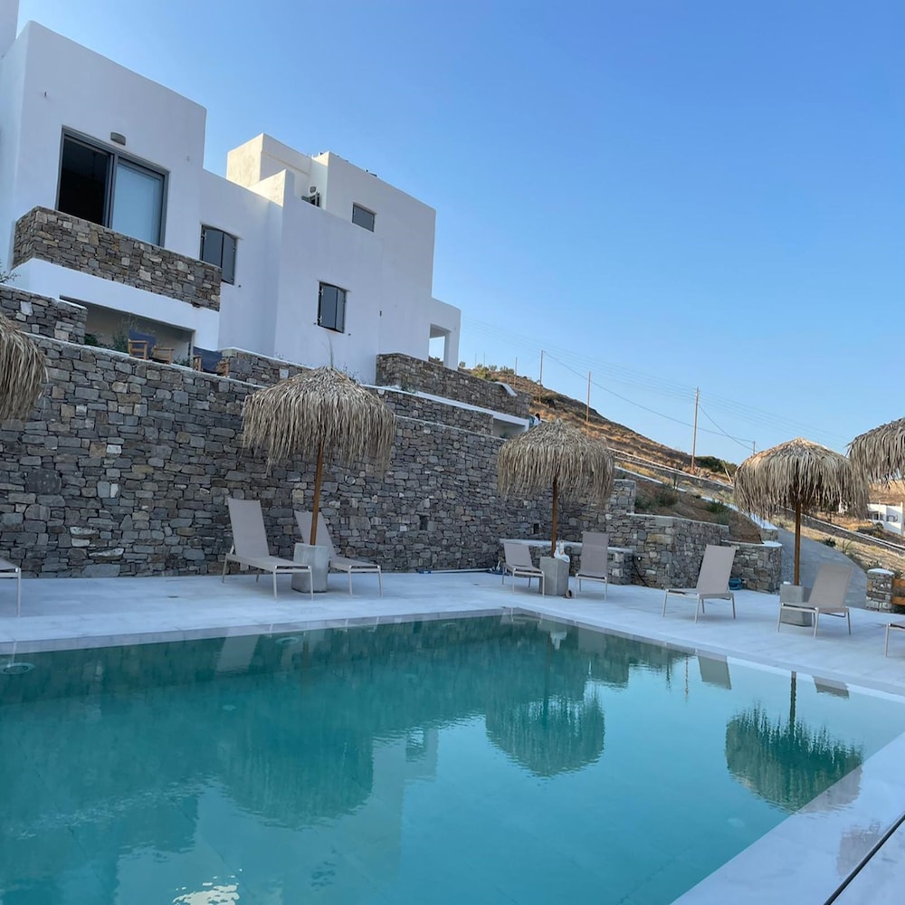 krotiri view paros