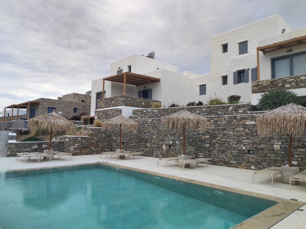 krotiri view paros