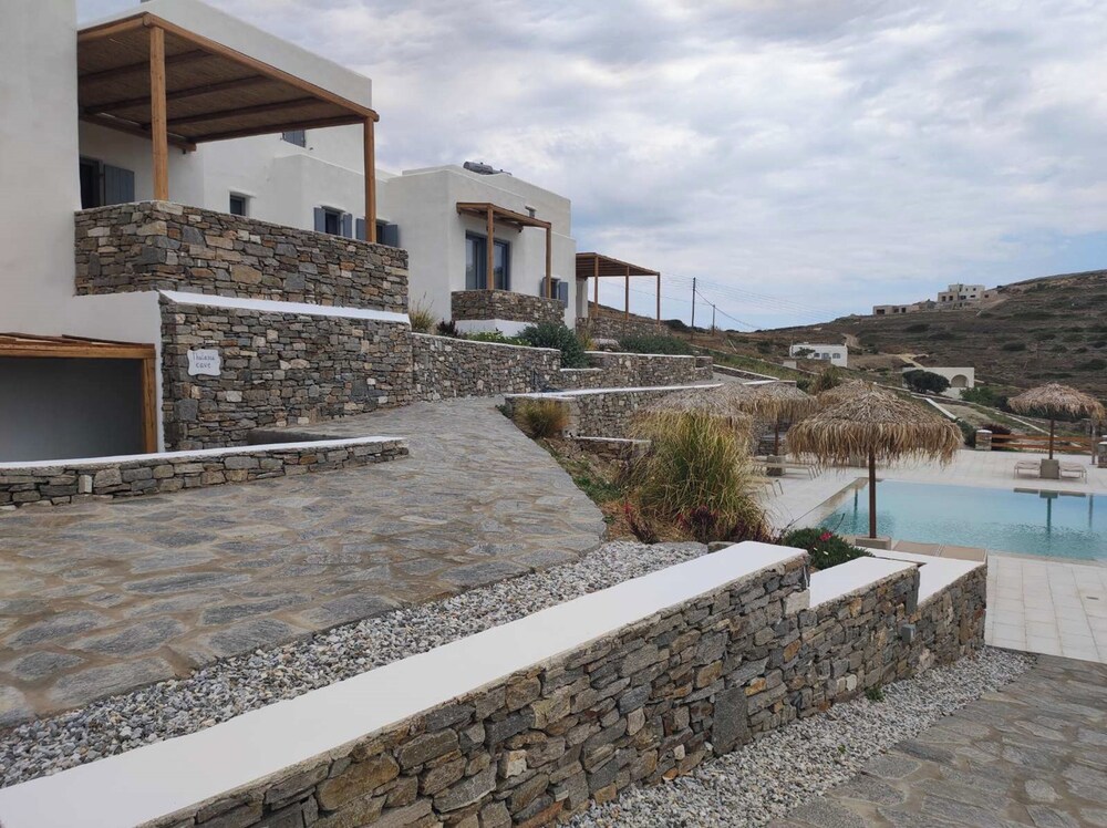 krotiri view paros