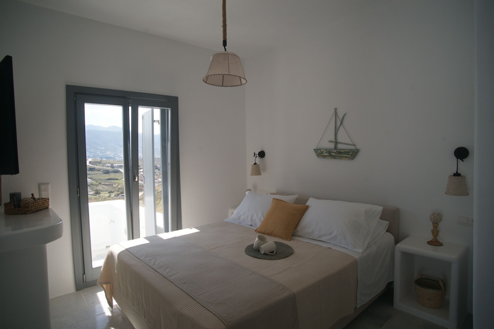krotiri view paros