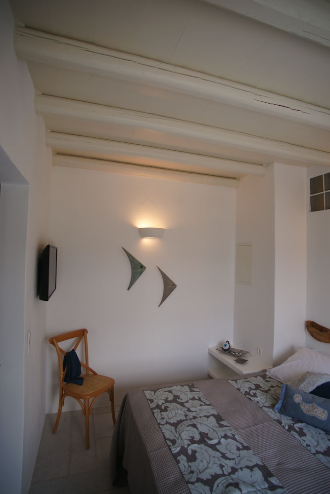 krotiri view paros