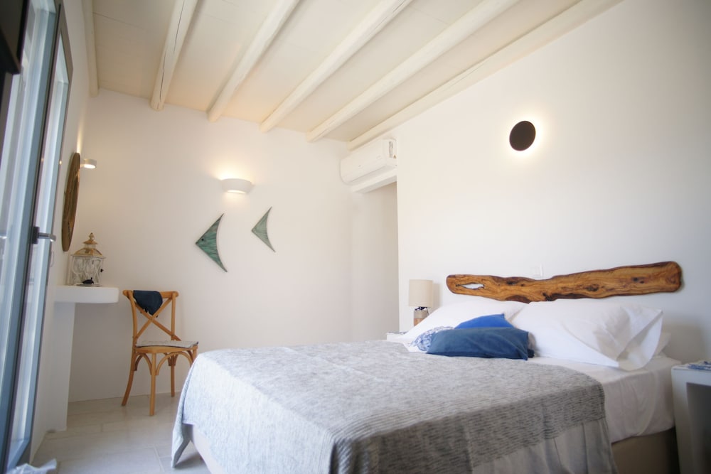 krotiri view paros