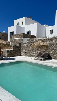 krotiri view paros