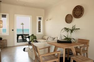 paros