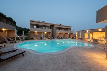scarabeo hotel and villas parga