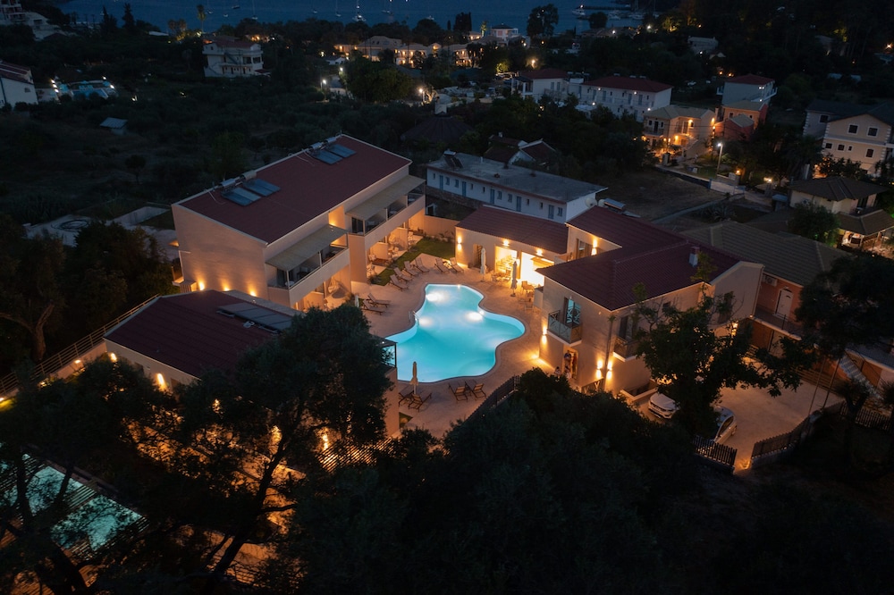 scarabeo hotel and villas parga