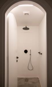 santonero the philoxenia project