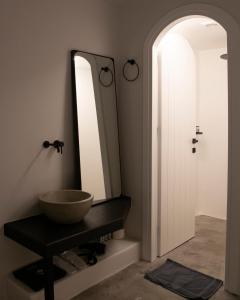 santonero the philoxenia project