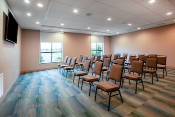 home2 suites by hilton lewisburg