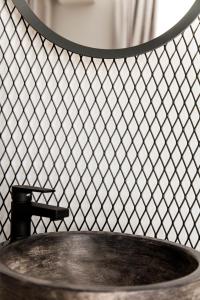 raise the heraklion project