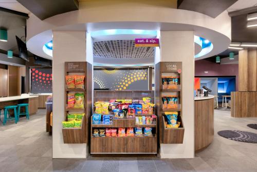 tru by hilton austin nw arboretum tx