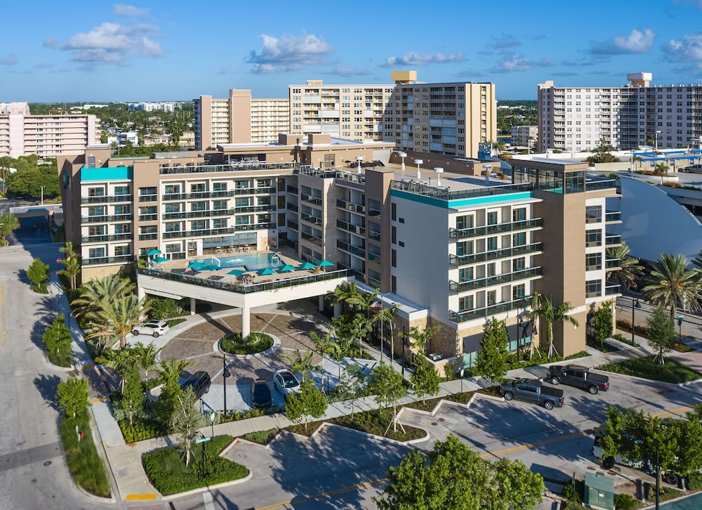 tru by hilton pompano beach pier