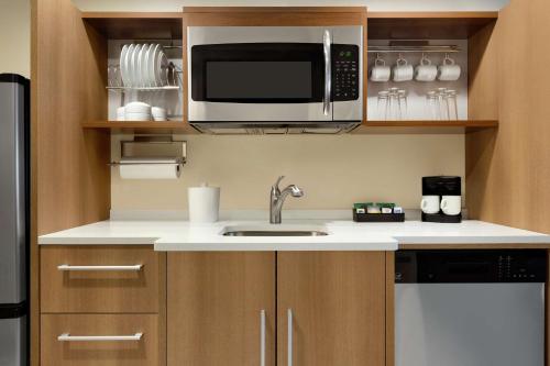 home2 suites by hilton new brunswick nj