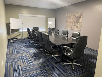 holiday inn express and suites canon city an ihg hotel