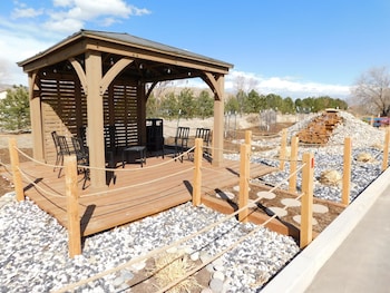 Holiday Inn Express & Suites Canon City, An Ihg Hotel,Cañon City>>Canon City,2.5 star