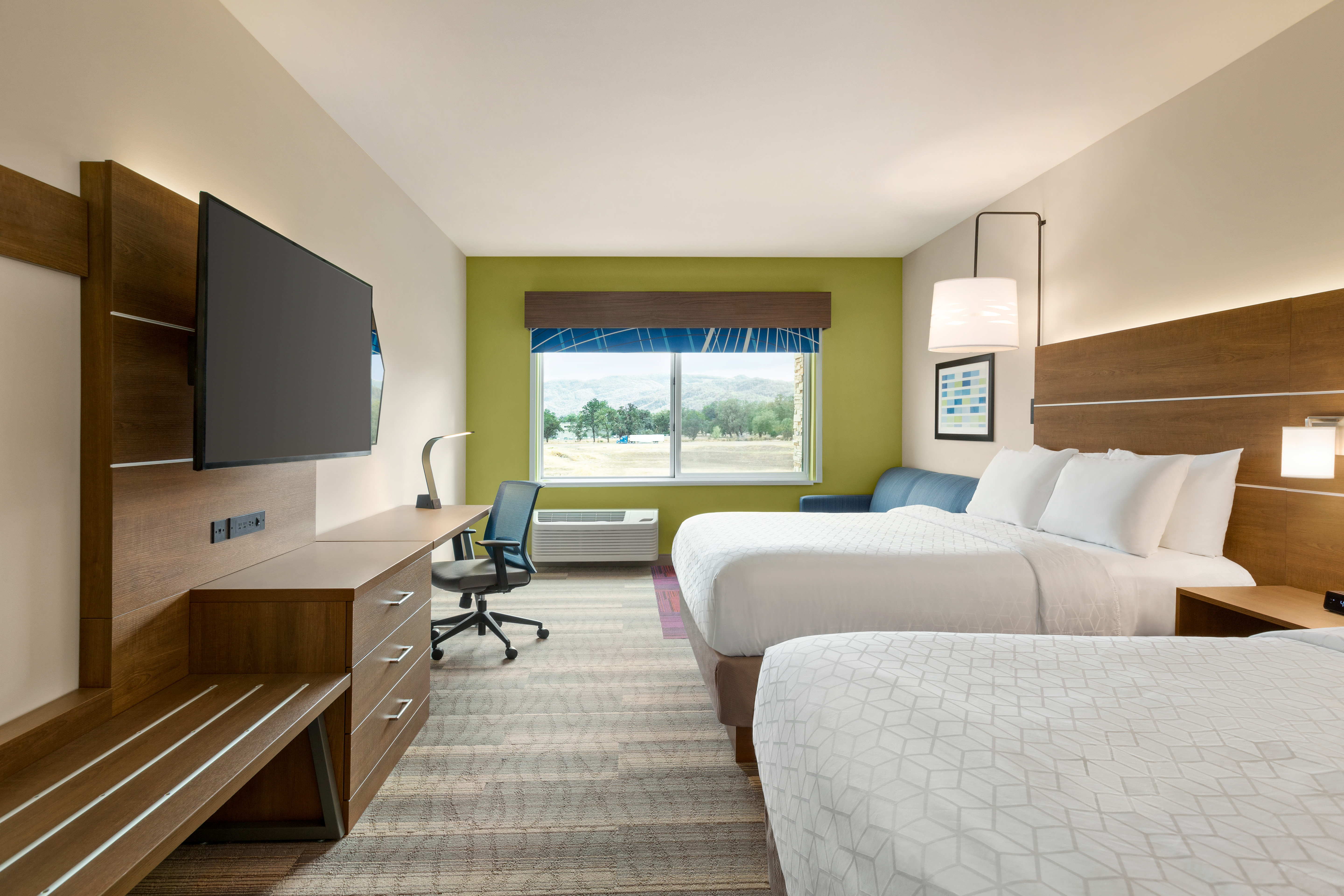 holiday inn express and suites ukiah an ihg hotel