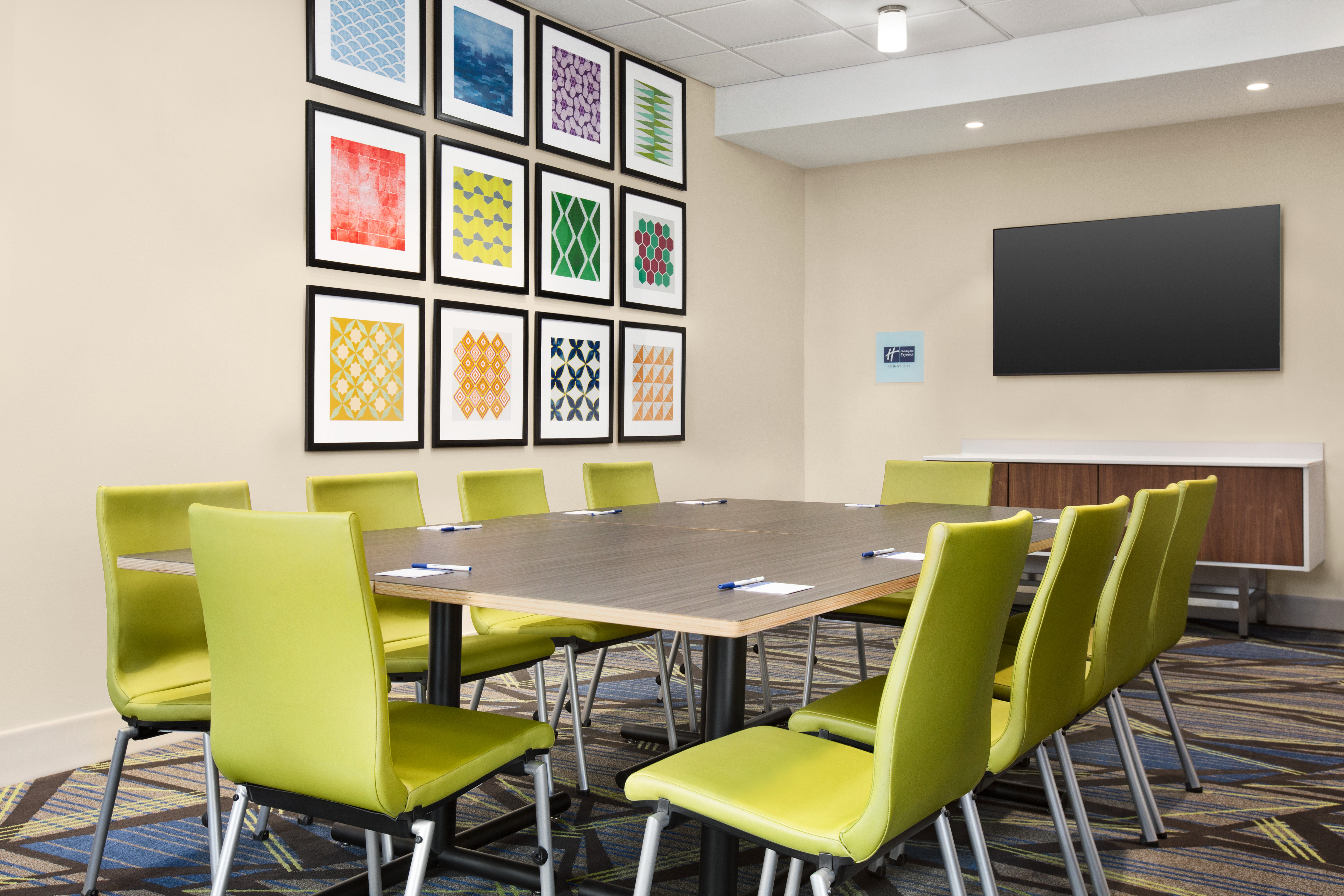 holiday inn express and suites ukiah an ihg hotel