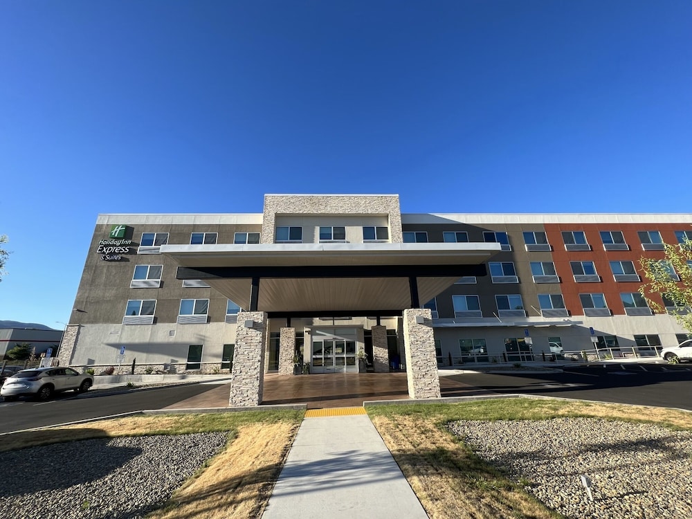 holiday inn express and suites ukiah an ihg hotel