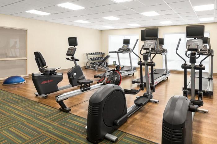 holiday inn express and suites ukiah an ihg hotel