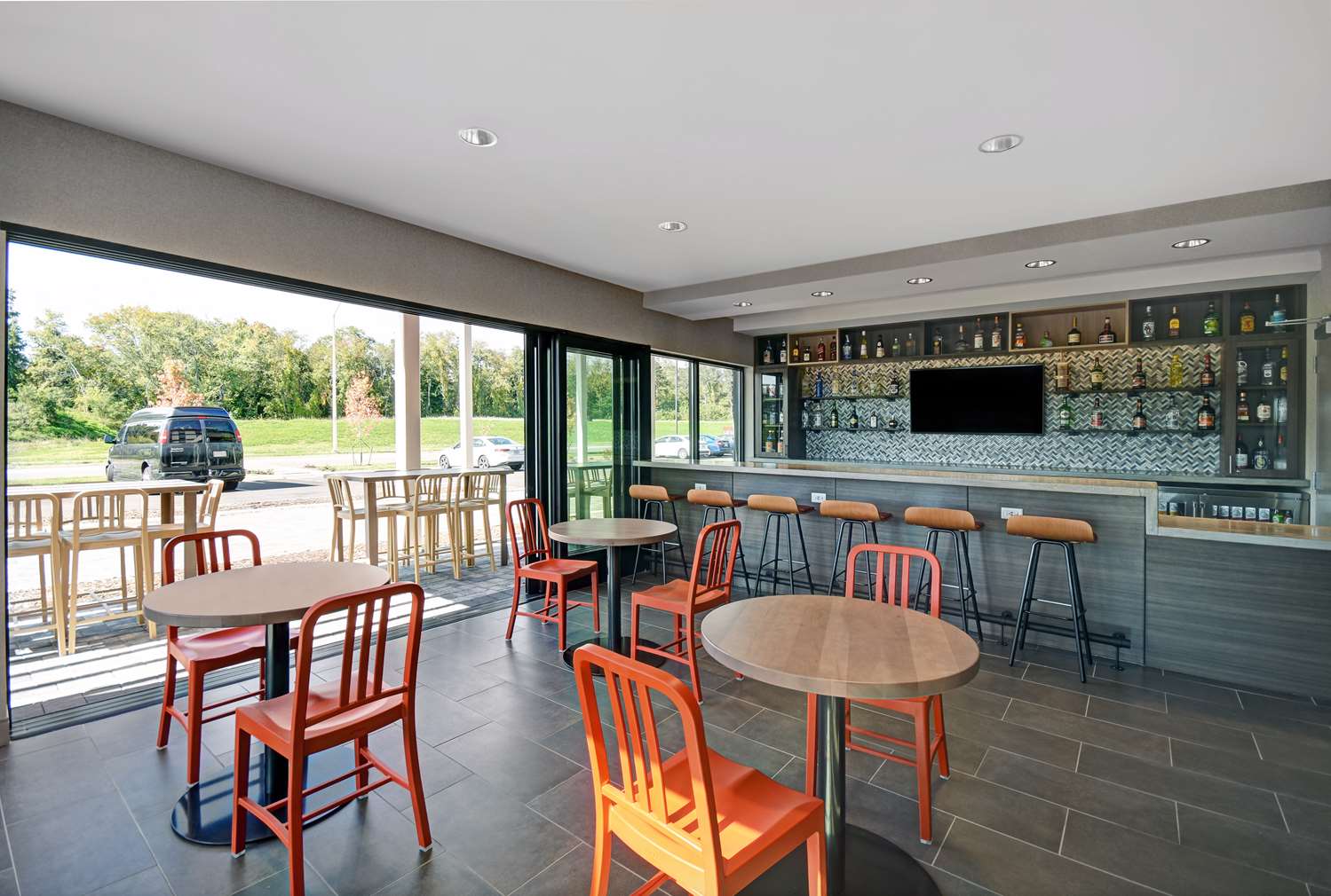 home2 suites by hilton blacksburg university