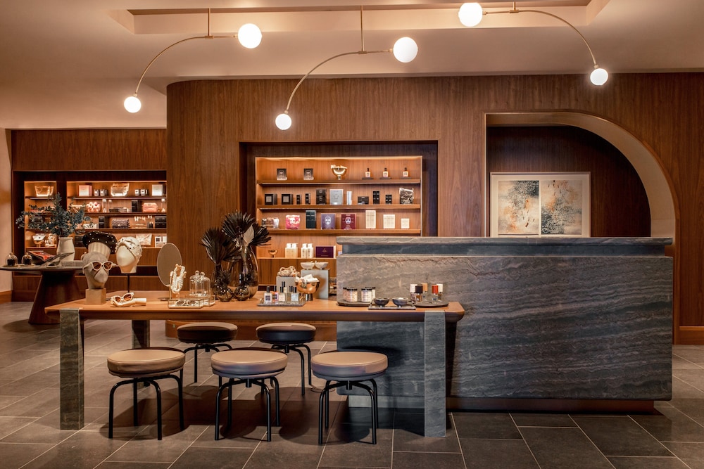 omni boston hotel at the seaport