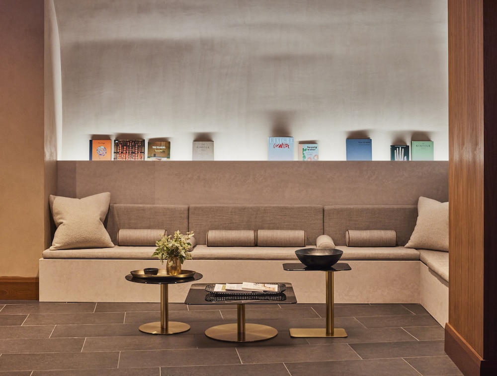 omni boston hotel at the seaport