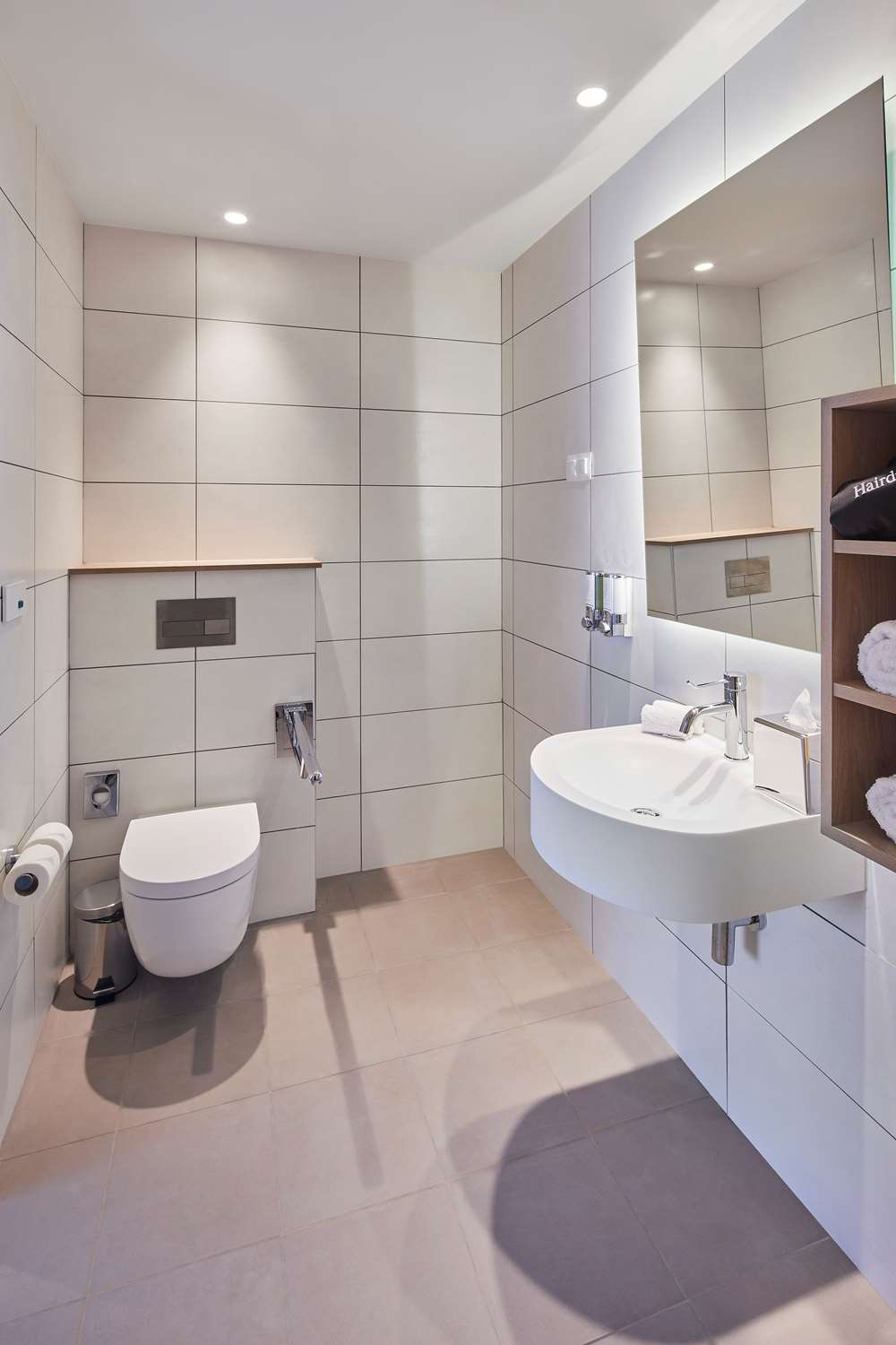 hampton by hilton barcelona fira gran via