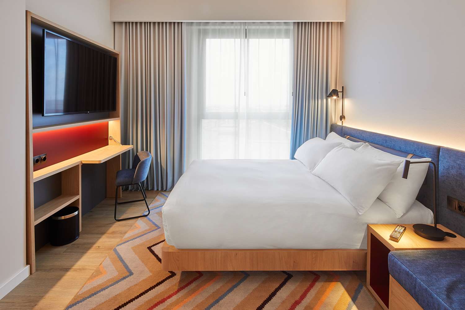 hampton by hilton barcelona fira gran via