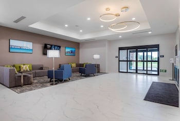 comfort inn and suites