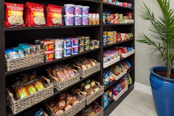 holiday inn express washington dc downtown an ihg hotel