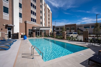 hampton inn and suites houston sugar land