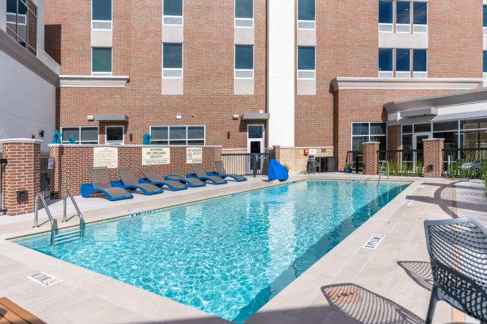 hampton inn and suites houston sugar land