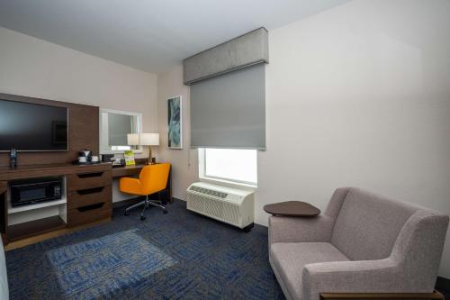 hampton inn and suites houston sugar land