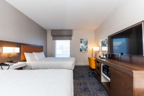 hampton inn and suites houston sugar land