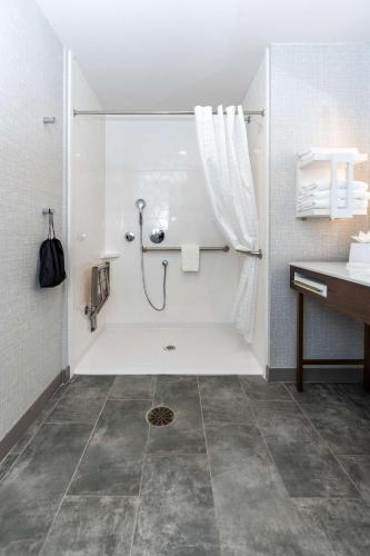 hampton inn and suites houston sugar land