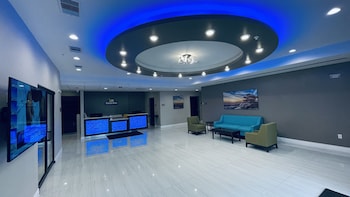 days inn and suites by wyndham greater tomball