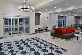 Hampton Inn & Suites Greensboro Downtown,North Carolina>>Greensboro,3 star