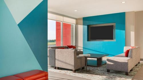 avid hotels ft lauderdale airport cruise an ihg hotel